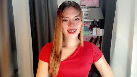 Snapshot of andrea06121998 chatting on 05/24/26, 02:00 andrea06121998 online show from 05/24/26, 02:00