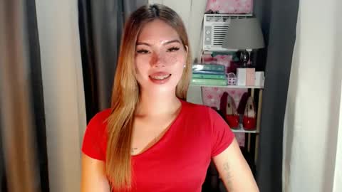 Snapshot of andrea06121998 chatting on 05/28/26, 06:05 andrea06121998 online show from 05/28/26, 06:05
