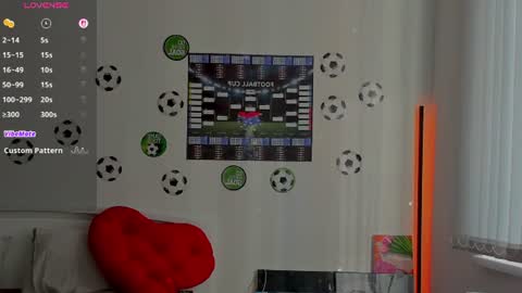 Snapshot of andrea__bass chatting on 06/28/26, 02:45 andrea__bass online show from 06/28/26, 02:45