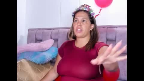 Andrea bigtits69 online show from 09/20/25, 02:40