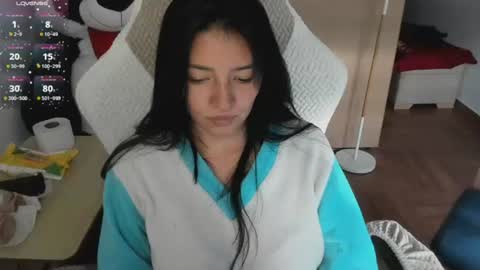 Snapshot of andrea_bonnie chatting on 07/08/26, 10:36 andrea_bonnie online show from 07/08/26, 10:36