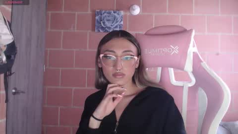 Andrea  online show from 02/04/26, 04:13