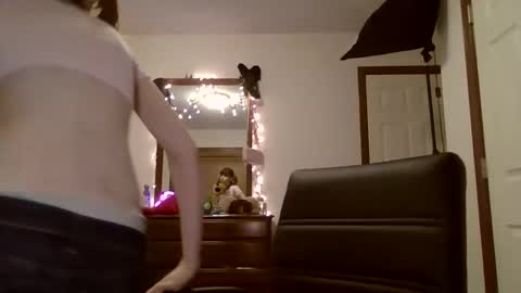 andrea online show from 12/08/24, 03:32