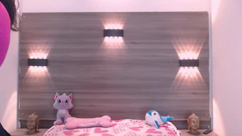 Snapshot of andrea_gill_ chatting on 03/08/26, 04:55 Andres Gil online show from 03/08/26, 04:55