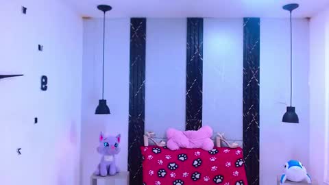 Snapshot of andrea_gill_ chatting on 03/17/26, 12:52 Andres Gil online show from 03/17/26, 12:52