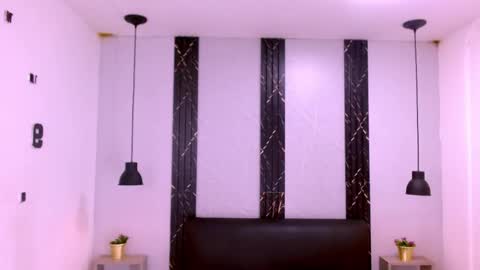 Snapshot of andrea_gill_ chatting on 03/29/26, 07:47 Andres Gil online show from 03/29/26, 07:47