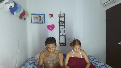 andrea_jose online show from 01/04/25, 04:12