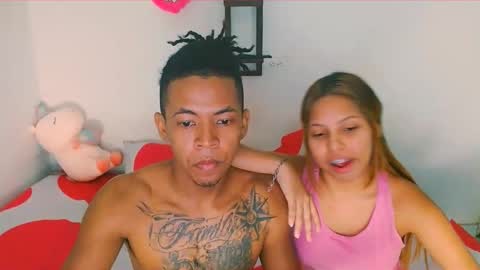 andrea_jose online show from 02/11/25, 02:35