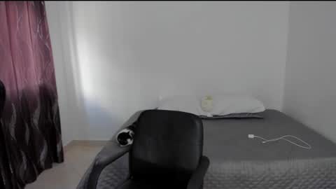 Andrea online show from 02/17/25, 04:26