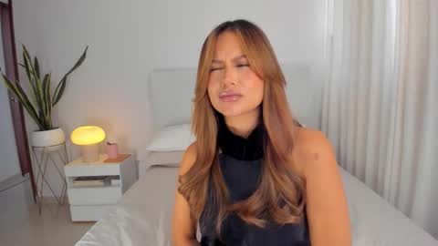 Snapshot of andrea_martini_ chatting on 03/25/26, 07:09 andrea online show from 03/25/26, 07:09