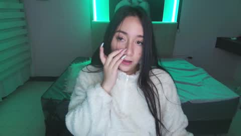 Andrea Ramos online show from 02/27/25, 07:34