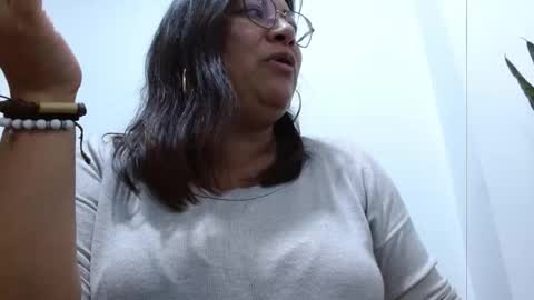 Andrea Model trainer Luxury ST online show from 09/19/25, 11:27