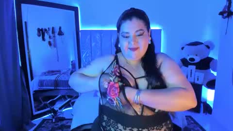 andreaakinky online show from 09/11/25, 09:09