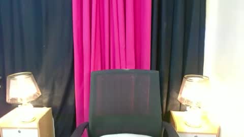 Andrea And Chloe Asians Girls online show from 02/01/25, 06:08