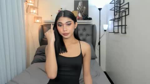 Snapshot of andreajane69 chatting on 10/10/25, 04:33 andreajane69 online show from 10/10/25, 04:33