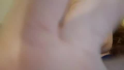 Snapshot of andreamartinssean2018 chatting on 07/21/26, 06:27 andreamartinssean2018 online show from 07/21/26, 06:27