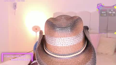 Snapshot of andreandtatty chatting on 05/08/26, 06:52 Hi im Tatty Heaven online show from 05/08/26, 06:52