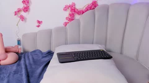 Andrea online show from 12/05/24, 05:50