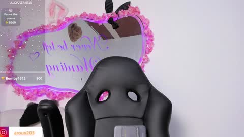 Andrea online show from 01/20/25, 05:06