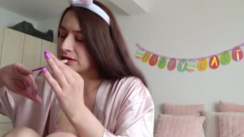 Snapshot of andreawine89 chatting on 04/05/26, 04:59 Andrea see you soon 20 january 300 pm GMT 5 online show from 04/05/26, 04:59