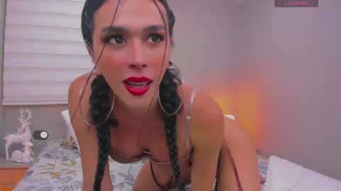 Snapshot of andreea_marin chatting on 07/28/26, 01:12 andreea_marin online show from 07/28/26, 01:12