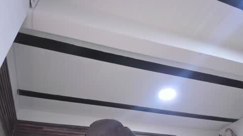 Snapshot of andrees_s chatting on 12/17/25, 12:05 andrees_s online show from 12/17/25, 12:05