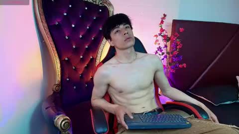 Snapshot of andreew_style_ chatting on 03/26/26, 09:42 andreew_style_ online show from 03/26/26, 09:42