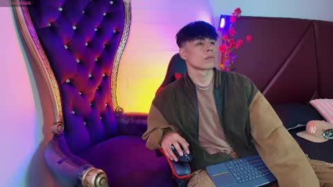 Snapshot of andreew_style_ chatting on 04/01/26, 09:01 andreew_style_ online show from 04/01/26, 09:01