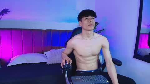 Snapshot of andreew_style_ chatting on 04/23/26, 08:44 andreew_style_ online show from 04/23/26, 08:44