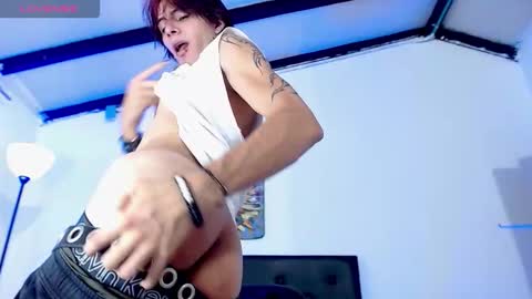 Andrey online show from 12/22/25, 08:17