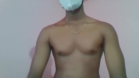 andres01_ online show from 10/08/25, 03:48