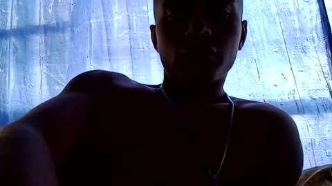 Snapshot of andres99gomez chatting on 07/19/26, 01:48 DrewDogg online show from 07/19/26, 01:48