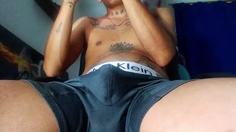 Snapshot of andres_cond chatting on 04/19/26, 12:11 Andrs o online show from 04/19/26, 12:11