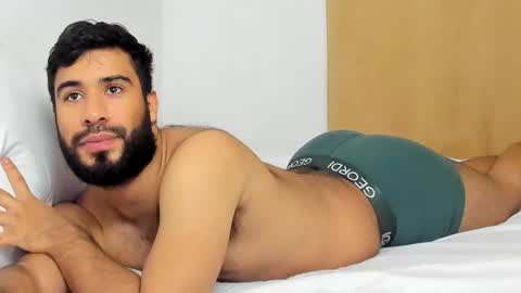 Snapshot of andres_cortes5 chatting on 02/25/26, 03:16 ANDRES CORTES online show from 02/25/26, 03:16