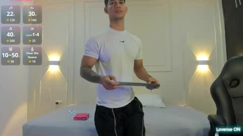 andres_stud online show from 05/19/26, 03:57