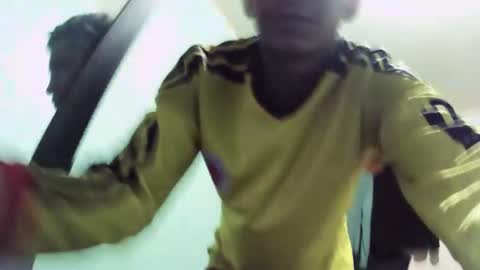 Snapshot of andrescaraballo18 chatting on 10/27/25, 12:36 andrescaraballo18 online show from 10/27/25, 12:36