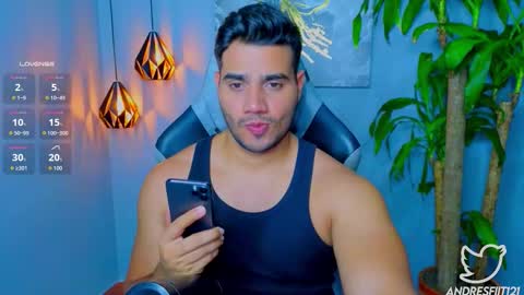 Snapshot of andresfiit chatting on 09/14/25, 07:40 Andres online show from 09/14/25, 07:40