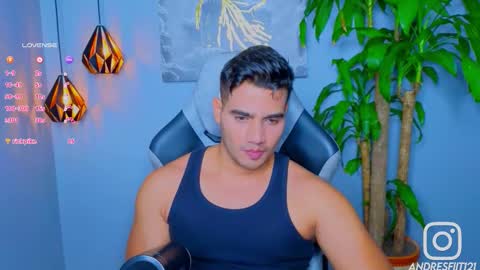 Snapshot of andresfiit chatting on 09/30/25, 01:21 Andres online show from 09/30/25, 01:21