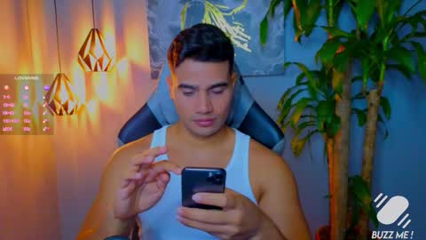 Snapshot of andresfiit chatting on 10/09/25, 02:53 Andres online show from 10/09/25, 02:53