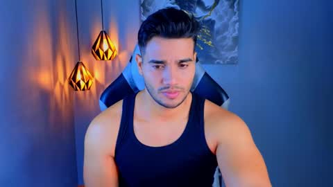 Snapshot of andresfiit chatting on 04/19/26, 11:42 Andres online show from 04/19/26, 11:42
