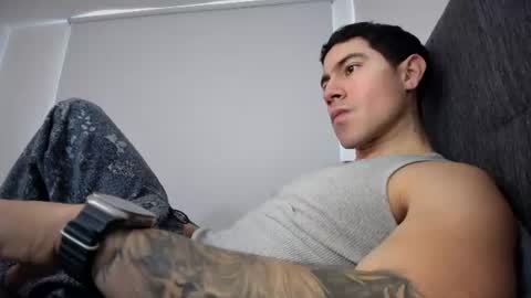 Snapshot of andresjuan92 chatting on 06/26/26, 03:05 onlyfanscallmegotter online show from 06/26/26, 03:05