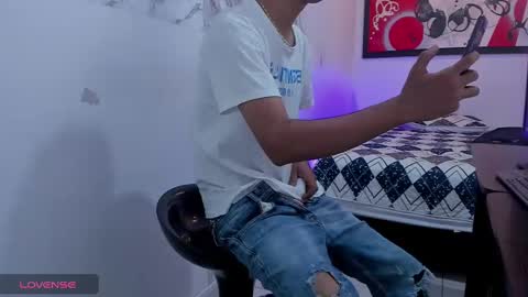 Snapshot of andressdean chatting on 12/12/24, 05:15 Andres Dean online show from 12/12/24, 05:15