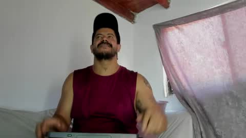 Snapshot of andressmith__ chatting on 04/12/26, 03:28 Andres online show from 04/12/26, 03:28