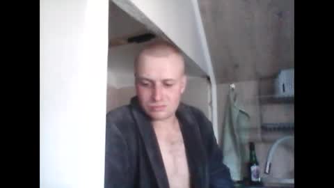 andrew3356577 online show from 02/17/25, 07:37