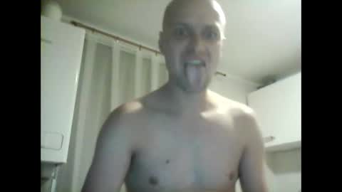 andrew3356577 online show from 09/13/25, 11:59