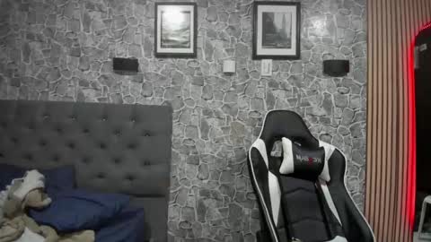 Snapshot of andrew_2811 chatting on 09/09/25, 07:41 andrew_2811 online show from 09/09/25, 07:41