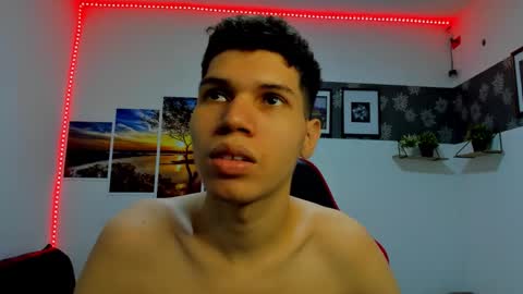 Snapshot of andrew_2811 chatting on 10/13/25, 03:06 andrew_2811 online show from 10/13/25, 03:06