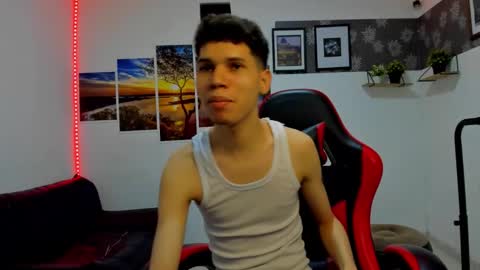 Snapshot of andrew_2811 chatting on 11/08/25, 05:07 andrew_2811 online show from 11/08/25, 05:07