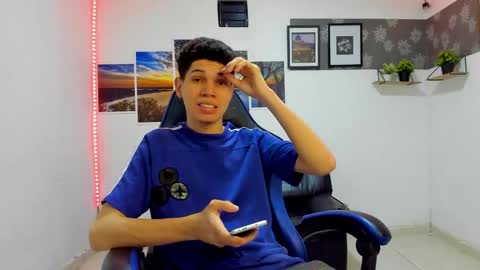 andrew_2811 online show from 02/14/26, 10:12