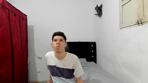 andrew_2811 online show from 02/22/26, 10:47